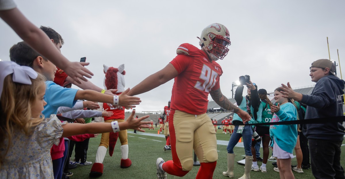 49ers place Bradlee Anae on the IR; host 3 players for a tryout