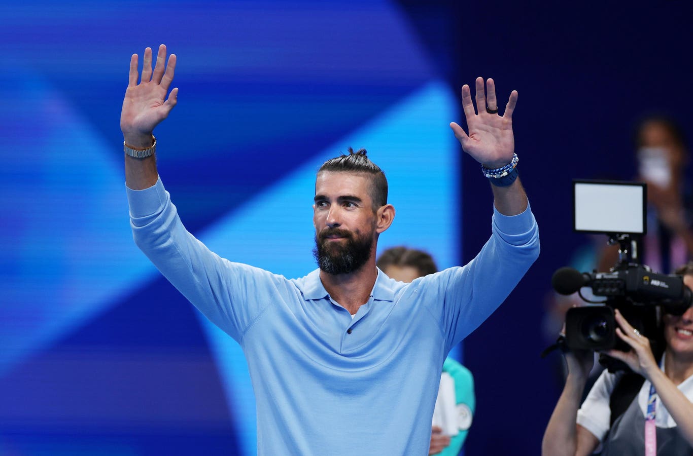 Michael Phelps Teaches Baltimore Ravens To Swim After Players Reach Out For Help