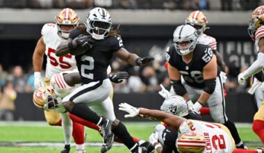 Raiders rookie Ashton Jeanty takes a hit, then delivers one in 22-19 loss to the 49ers
