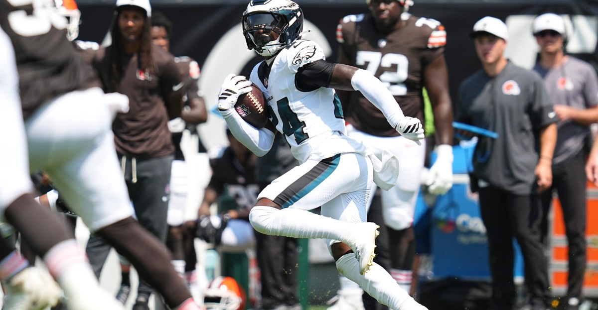 Eagles News: Andrew Mukuba pushing for lead in safety position battle