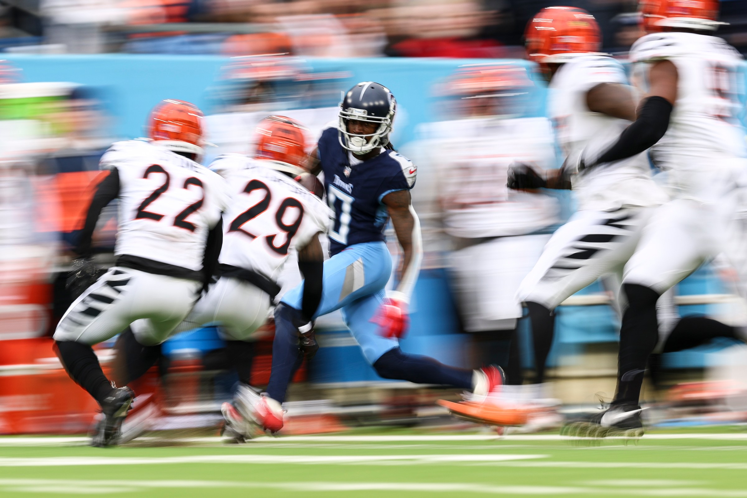 Calvin Ridley and Tyler Lockett won’t play tonight for Titans