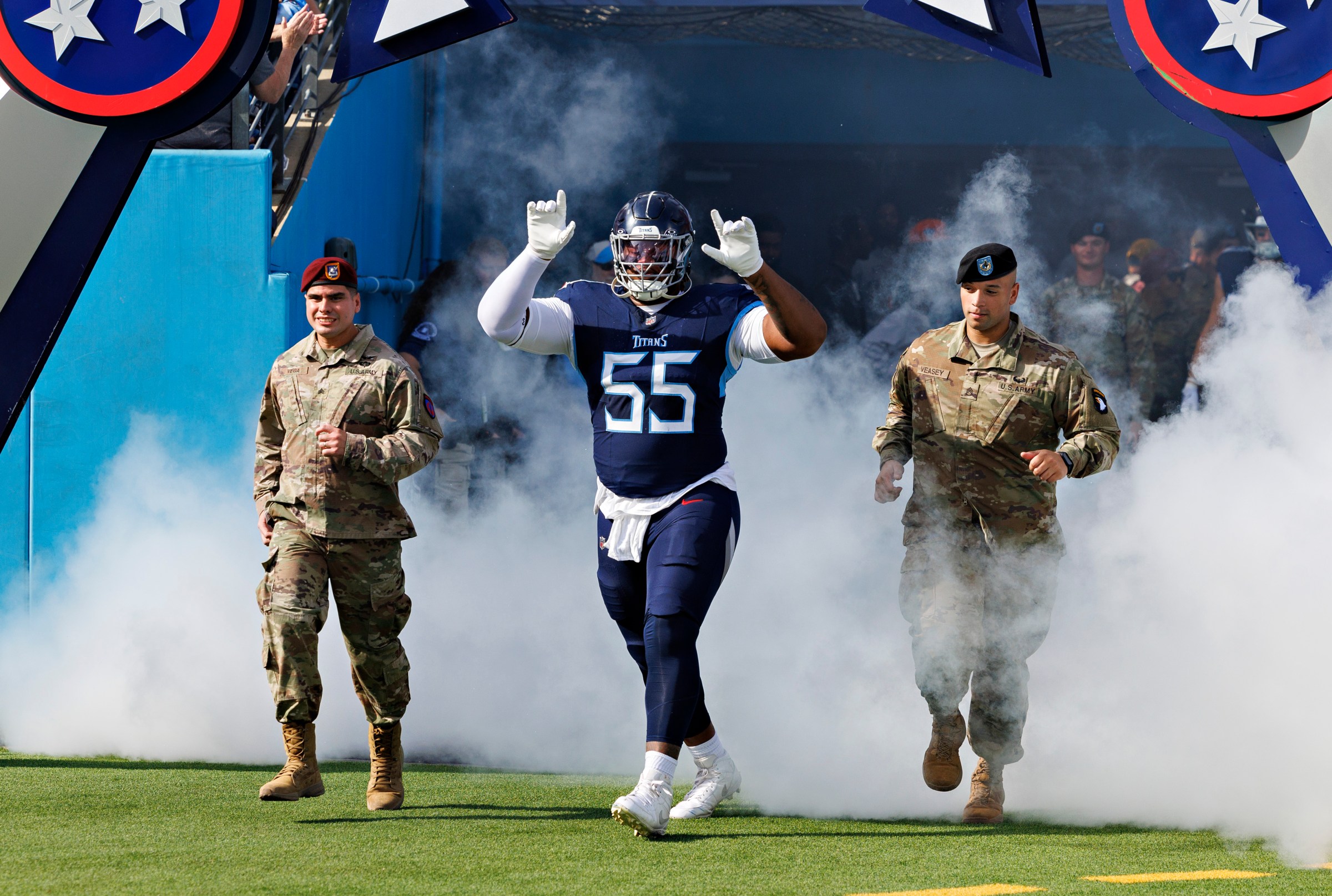 Things to watch, transforming bodies, and other Titans bullets