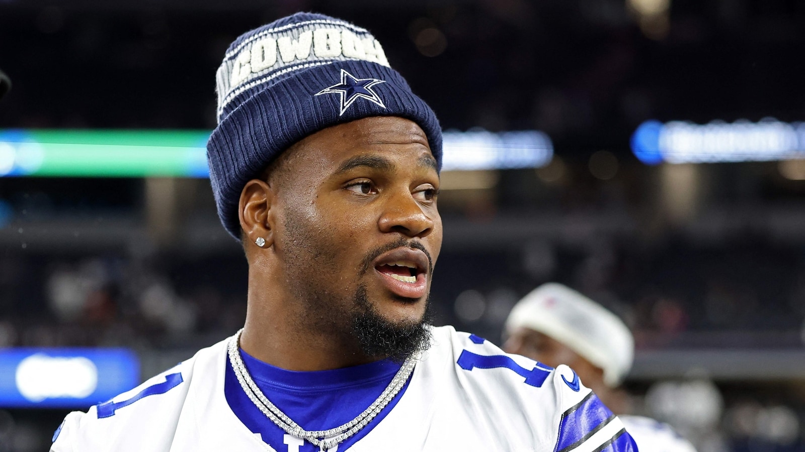 ‘Stick it up your a**’: Micah Parsons' agent's brutal message to Jerry Jones amid Cowboys contract talks