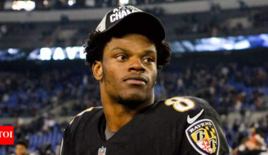 Will Lamar Jackson play against the Washington Commanders today? Latest injury update on the Baltimore Ravens' star player | NFL News