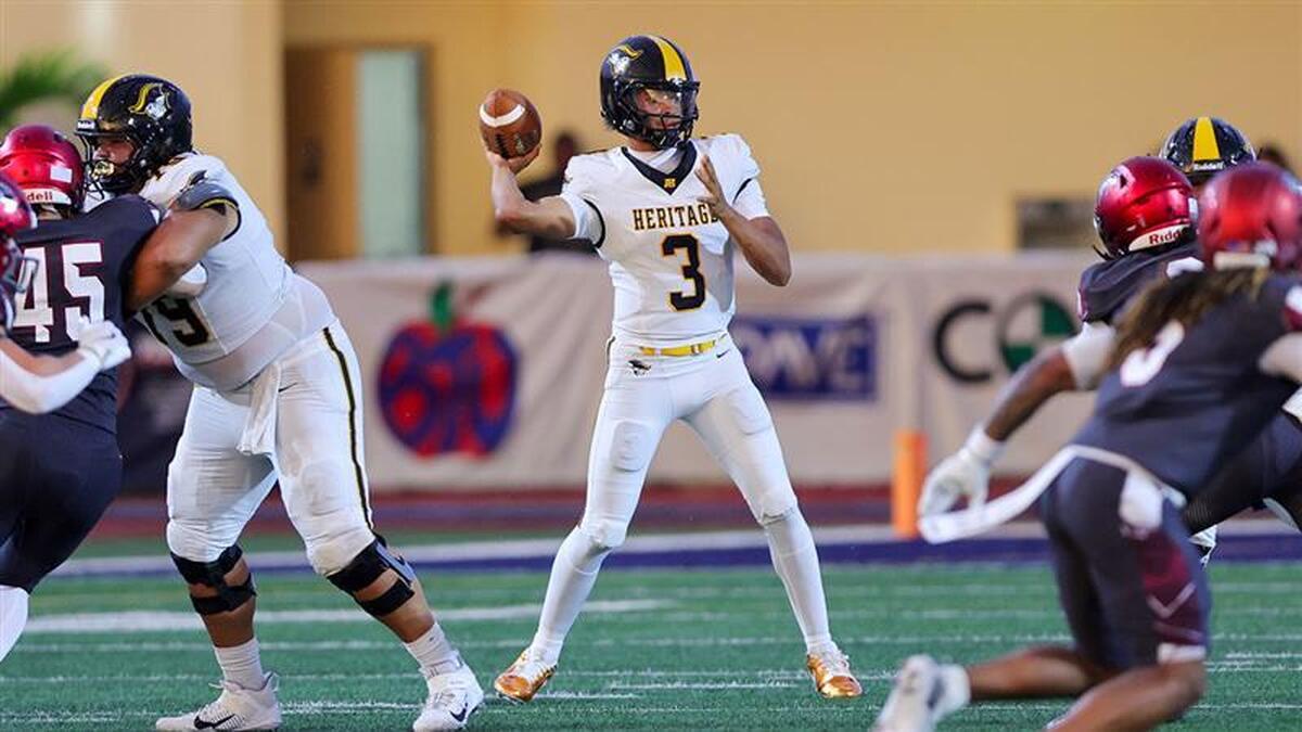 MaxPreps Top 25 high school football scores: No. 1 Mater Dei holds on for 26-23 win over No. 10 St. Thomas Aquinas