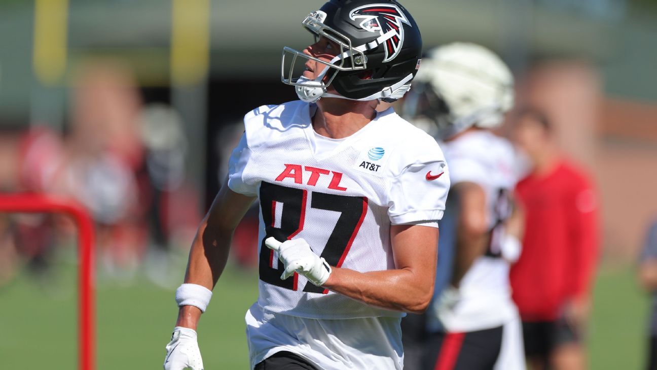 WR David Sills hoping to find catch on with Falcons