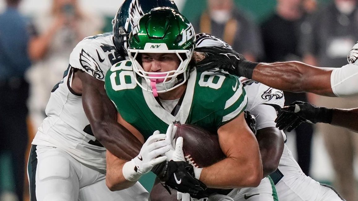 Jeremy Ruckert's bulldozing blocking ability aligns with philosophy of Jets coach Aaron Glenn