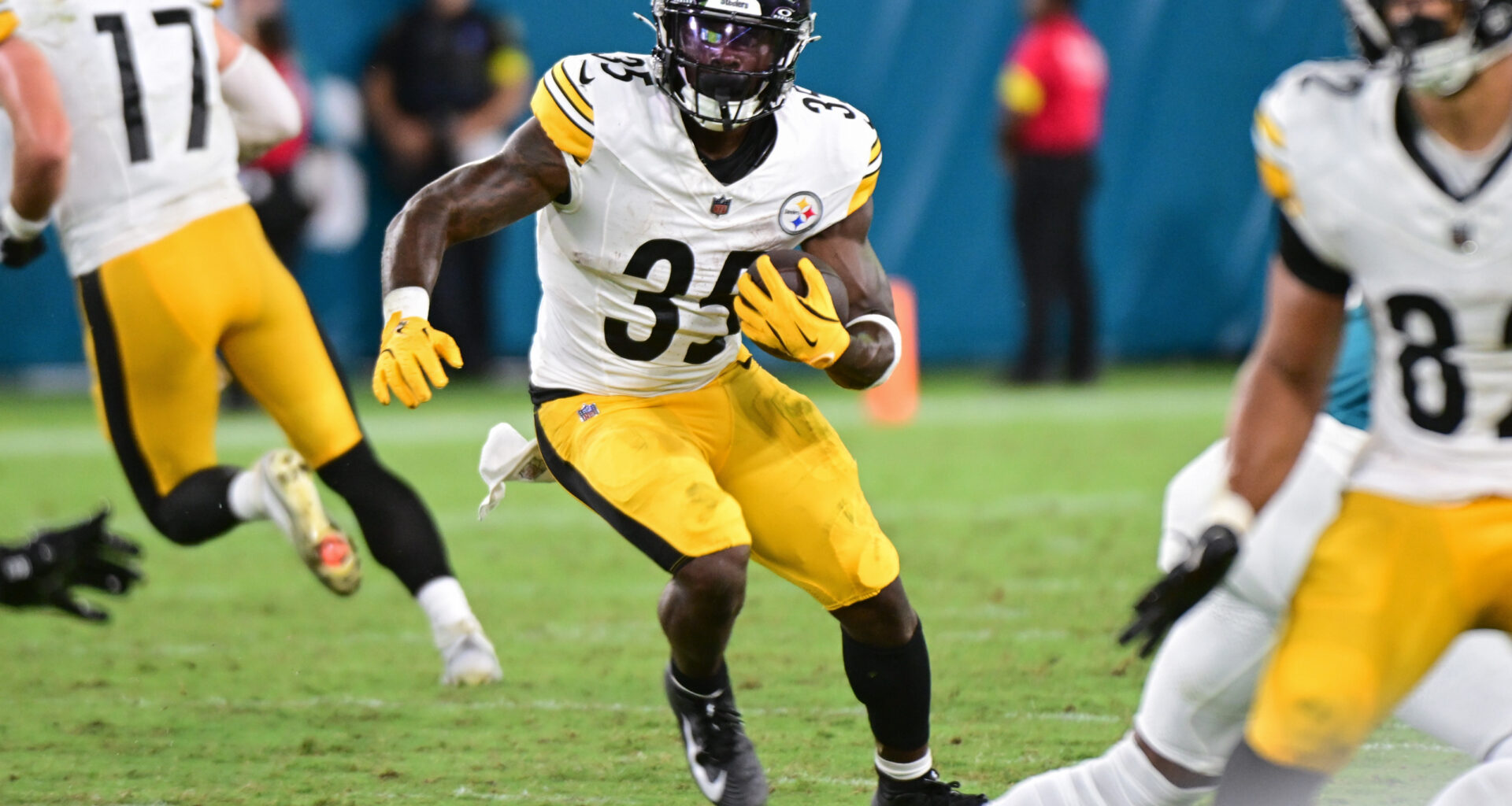 Steelers Cut Ties with Preseason Standout Running Back