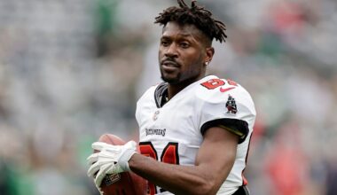 Antonio Brown slams Deion Sanders' sons after Shilo's Buccaneers release: ‘They will repay’