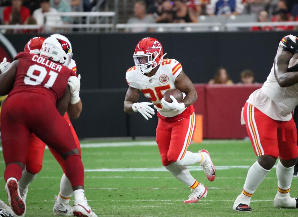 Elijah Mitchell made the active roster.