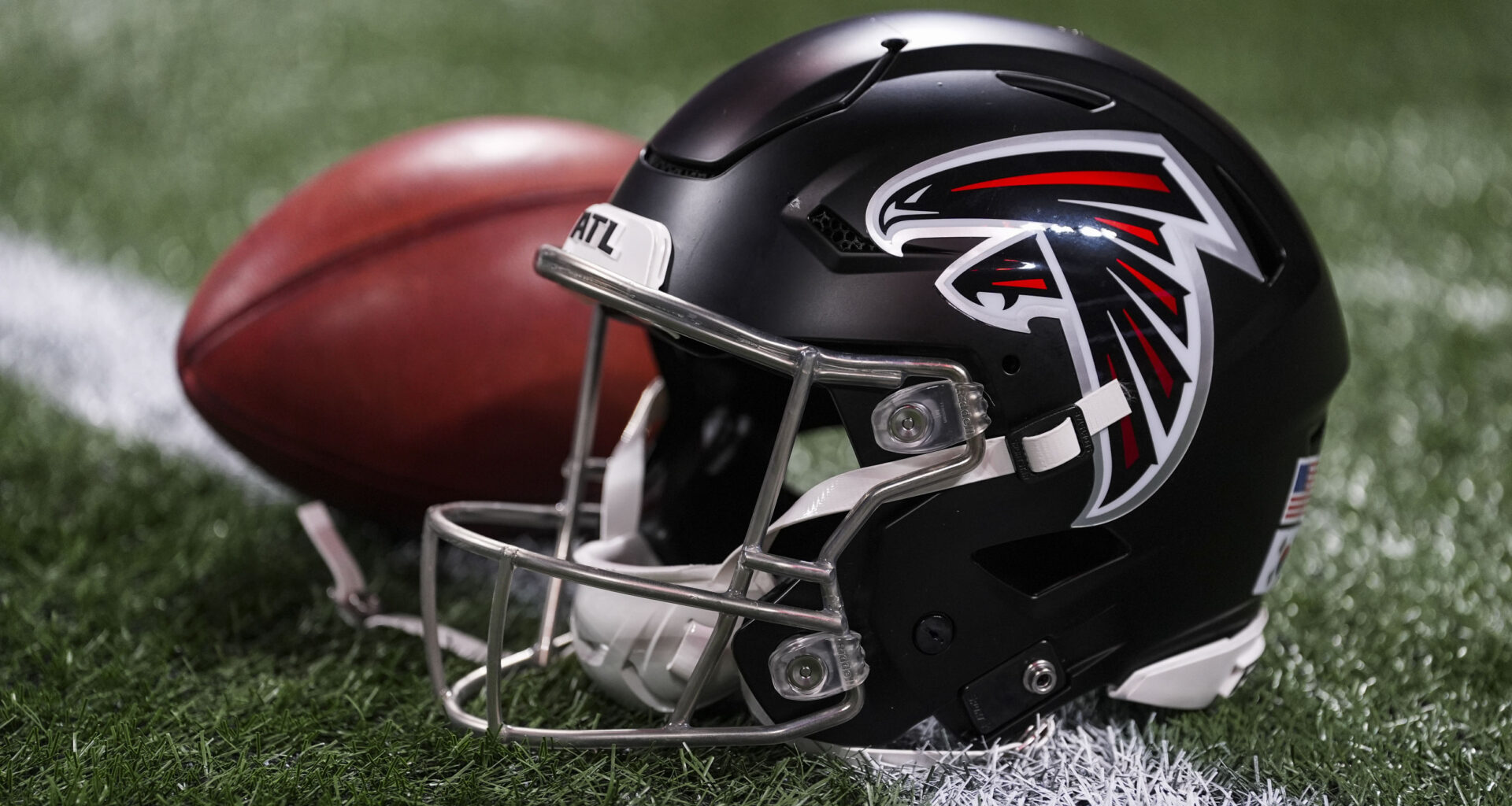 Atlanta Falcons helmet