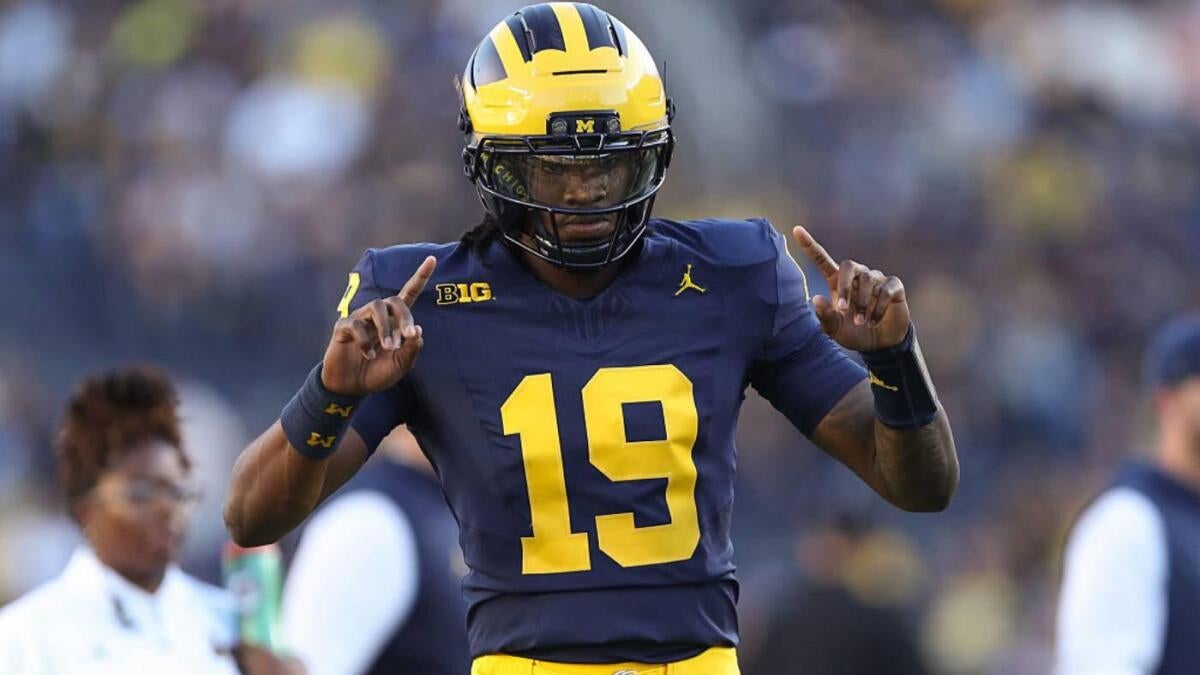 College football scores, live updates: Week 1 schedule features Bryce Underwood in Michigan debut