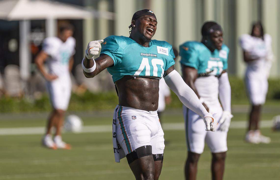 ‘He flies around.’ Ex-Chief LB Willie Gay Jr. is Miami training camp’s biggest star 