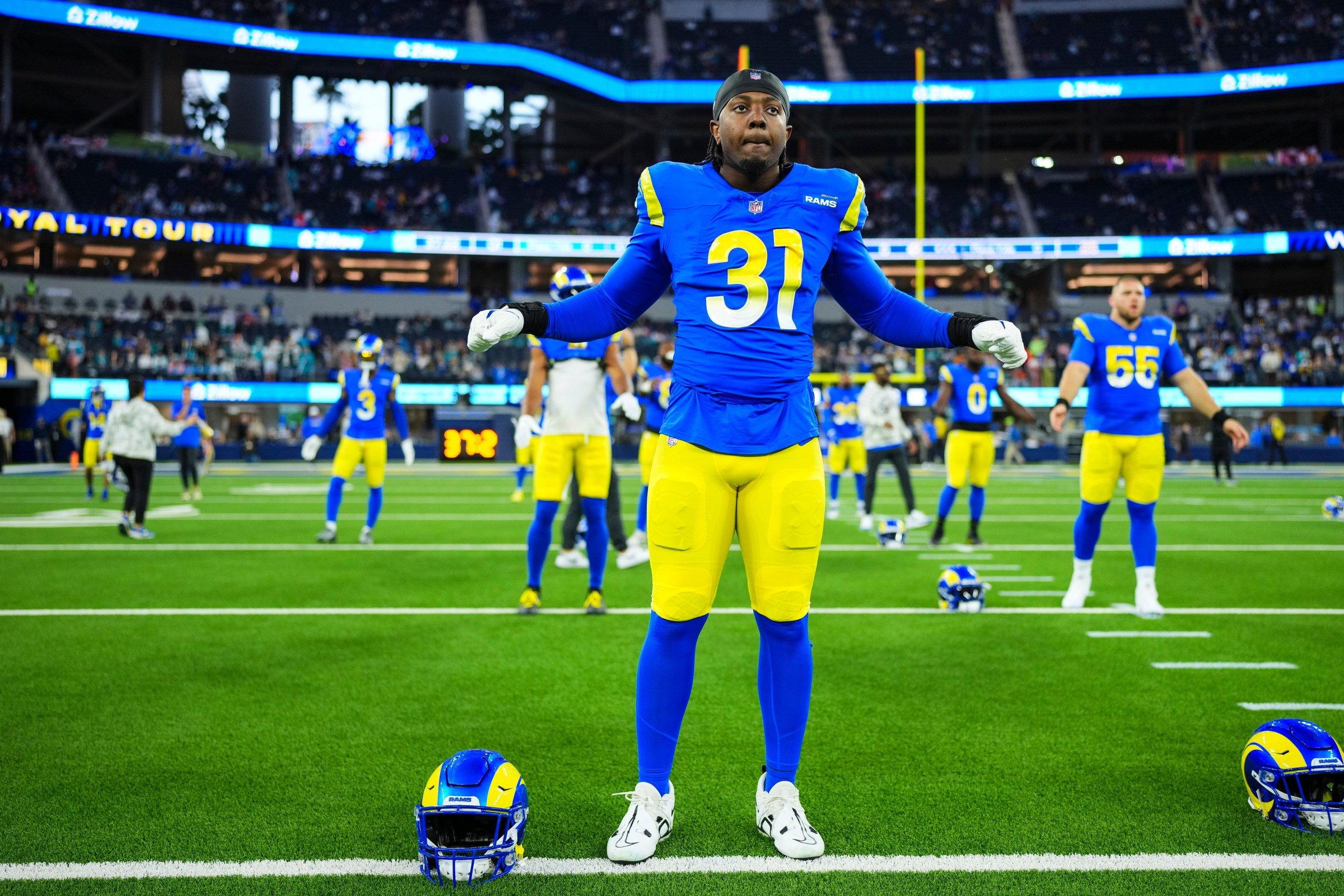 Miami Dolphins v Los Angeles Rams