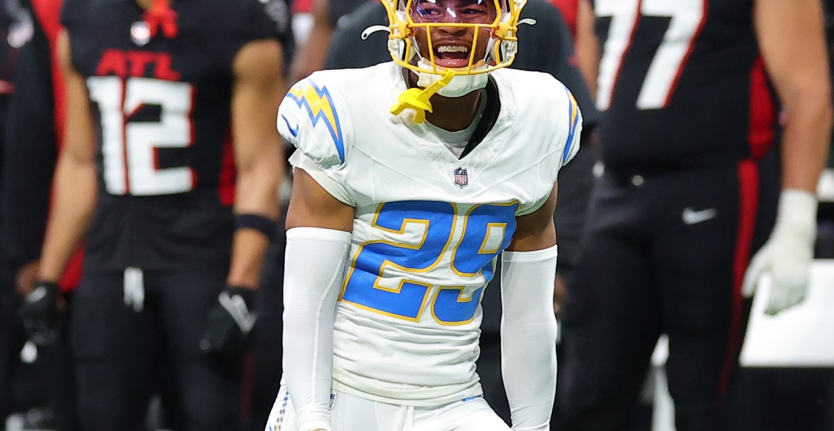 Chargers CB duo tabbed among most important sophomore defenders in 2025