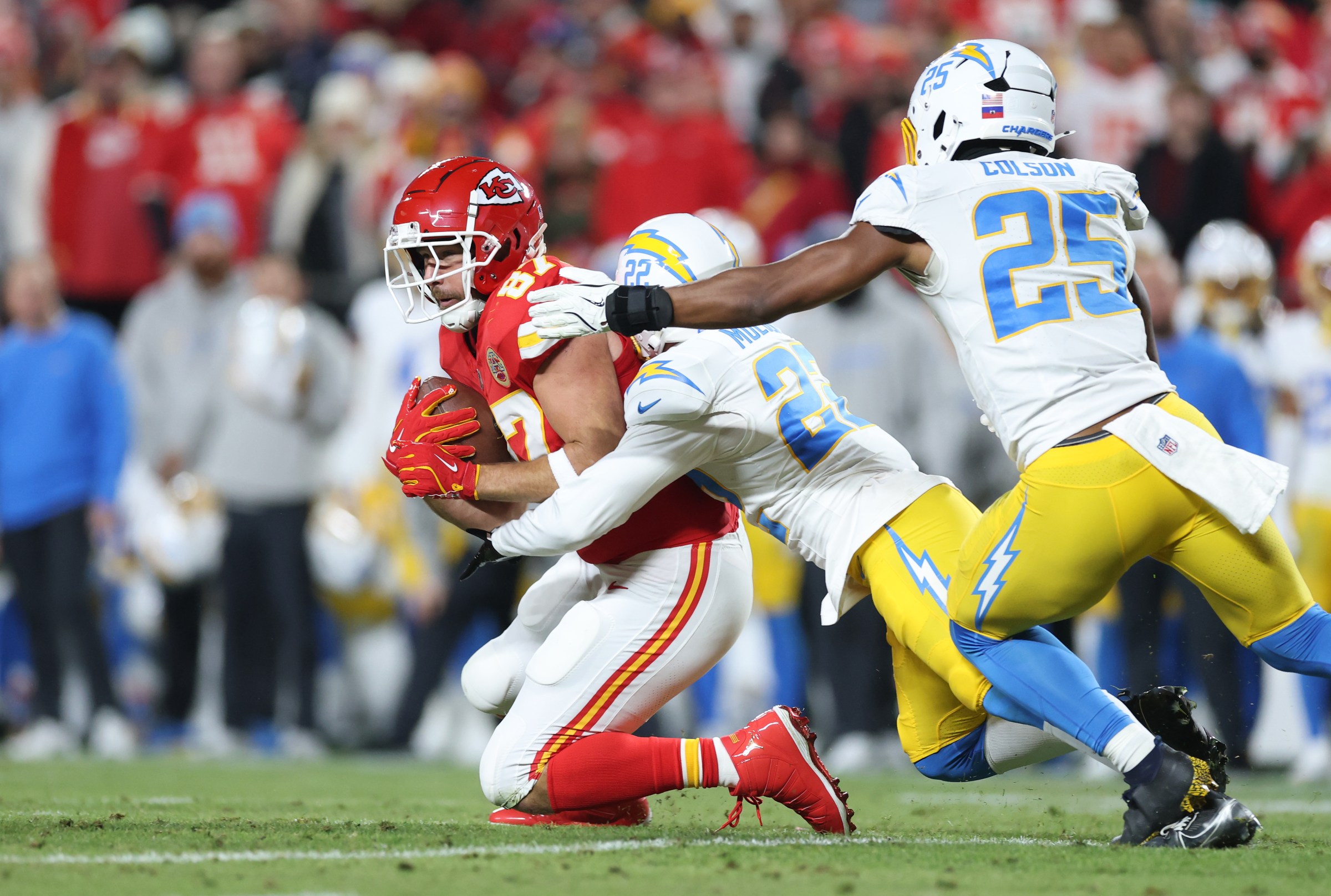 Los Angeles Chargers v Kansas City Chiefs