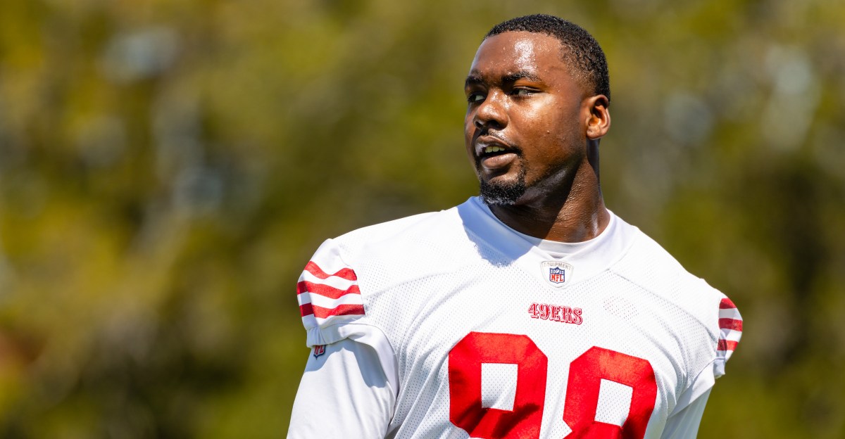 49ers news: Mykel Williams has a knee injury; Jordan James breaks finger