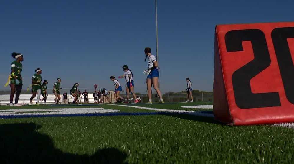 California pro women's football team inspires young athletes