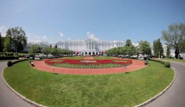 Texans travel to West Virginia to The Greenbrier for cooler climate, and to build camaraderie with remote practices