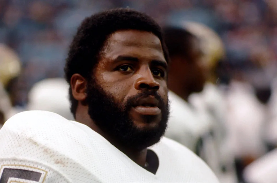 Oct 28, 1984; Cleveland, OH, USA; FILE PHOTO; New Orleans Saints linebacker (35) Earl Campbell on the sidelines against the Cleveland Browns at Cleveland Stadium. The Saints defeated the Browns 16-14. Mandatory Credit: Tony Tomsic-USA TODAY NETWORK