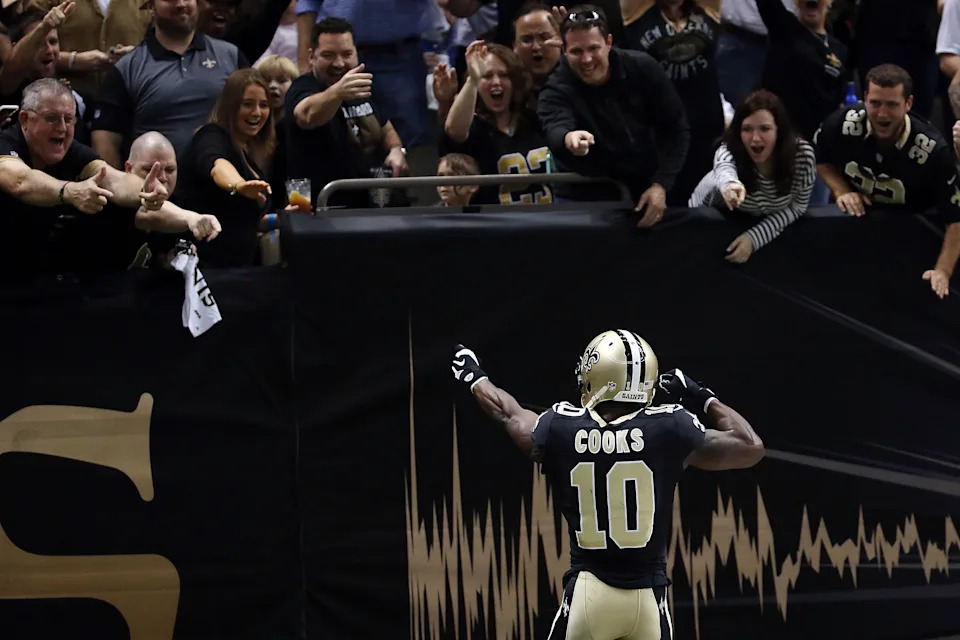 NEW ORLEANS, LA - DECEMBER 27: Brandin Cooks #10 of the New Orleans Saints celebrates a touchdown against the Jacksonville Jaguars during the first quarter of a game at the Mercedes-Benz Superdome on December 27, 2015 in New Orleans, Louisiana. (Photo by Chris Graythen/Getty Images)
