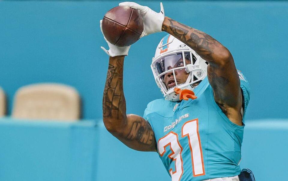 Wright/Sanders injury news, a tantalizing third-day draft haul, Dolphins thoughts