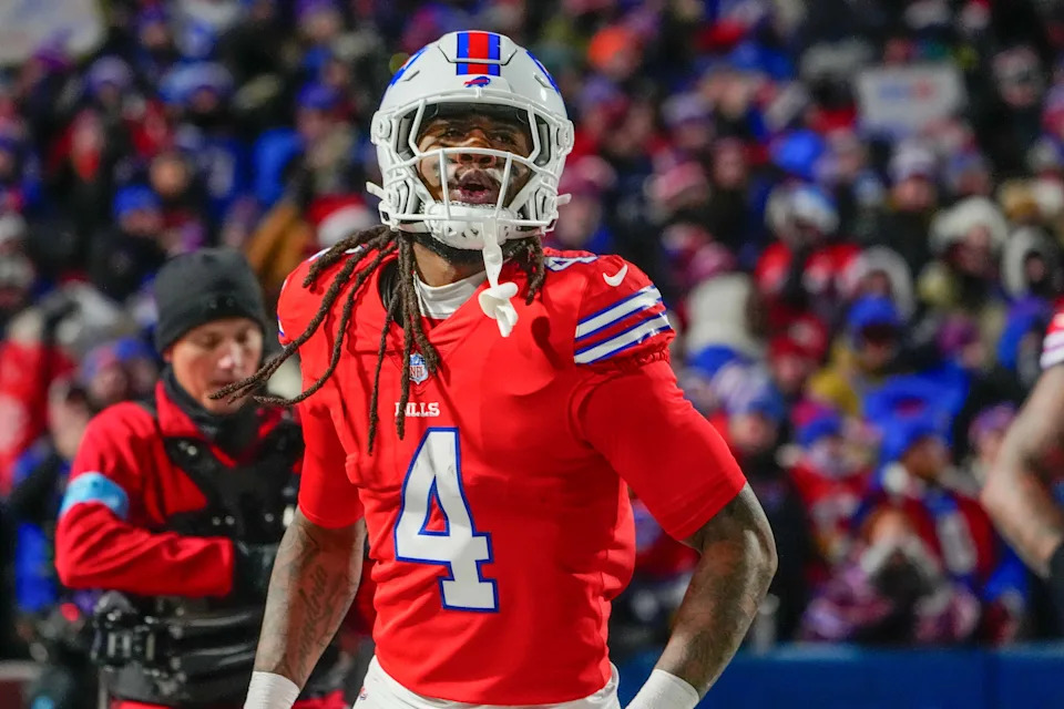 Team: Buffalo Bills. AAV: $12 million per year.