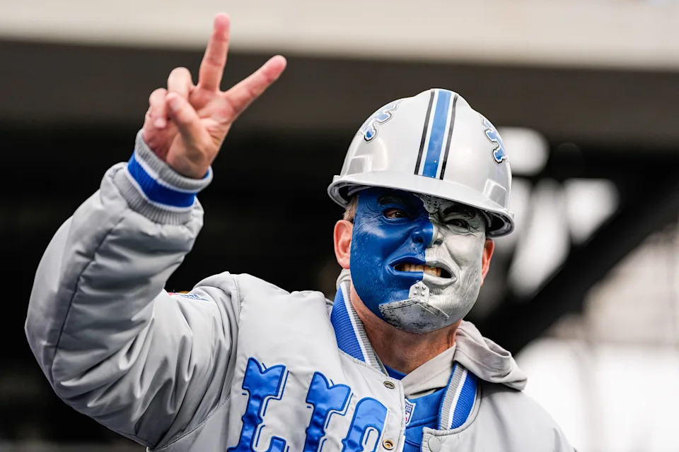 Detroit Lions fans cheer on as they watch warm up ahead of the Hall of Fame Game at Tom Benson Hall of Fame Stadium in Canton, Ohio on Thursday, July 31, 2025.