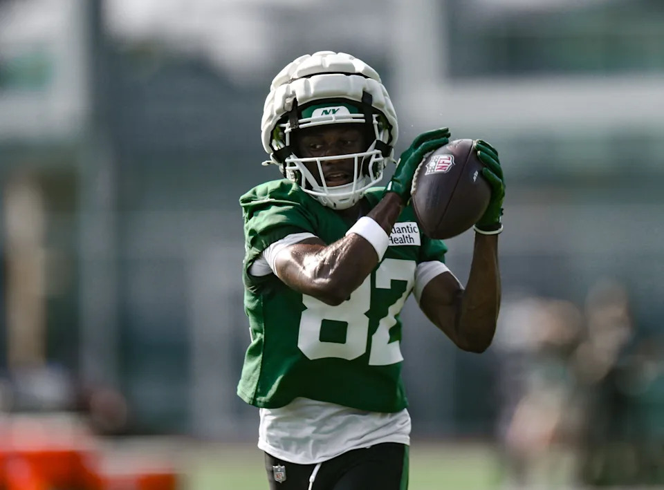 Jul 25, 2025; Florham Park, NJ, USA; New York Jets wide receiver Arian Smith (82) participates in a drill during training camp at Atlantic Health Jets Training Center. Mandatory Credit: John Jones-Imagn Images