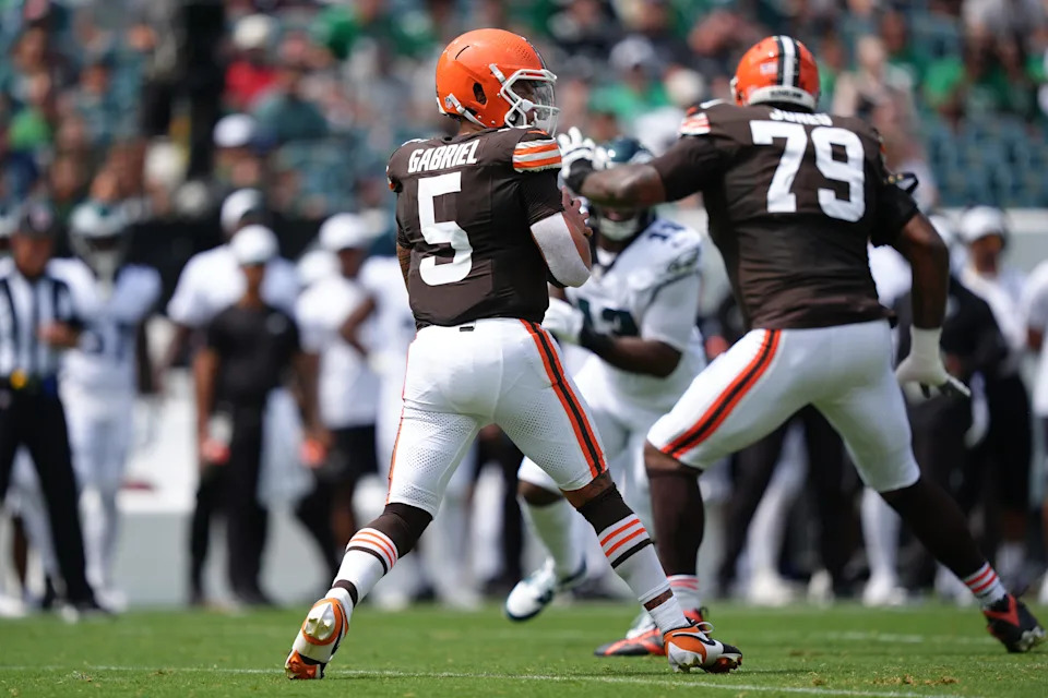 Aug 16, 2025; Philadelphia, Pennsylvania, USA; Cleveland Browns quarterback Dillon Gabriel (5) controls the ball against the Philadelphia Eagles in the first half at Lincoln Financial Field. Mandatory Credit: Kyle Ross-Imagn Images