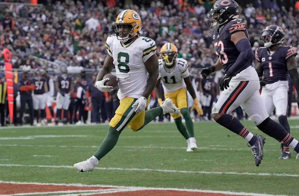 Team: Green Bay Packers. AAV: $12 million per year.