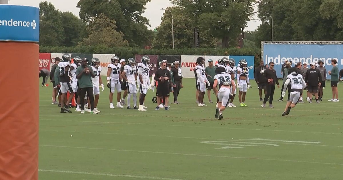 Philadelphia Eagles legend Eric Allen prepares for NFL Hall of Fame, while training camp intensifies