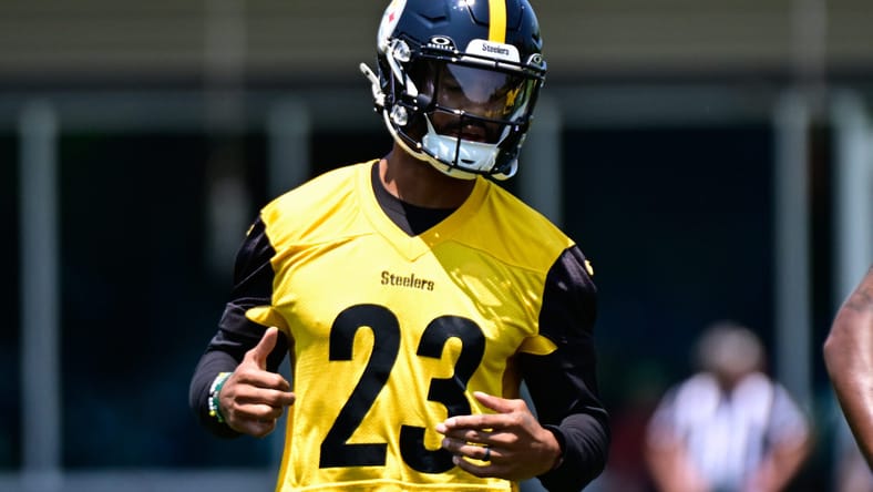 Pittsburgh Steelers CB Darius Slay
