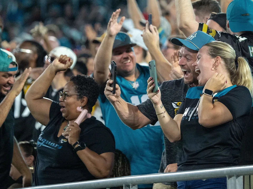 Jaguars fans celebrate Jacksonville Jaguars place kicker Cam Little’s (39) 70 yard field goal during the first half of the first preseason game where the Jacksonville Jaguars hosted the Pittsburgh Steelers Saturday Aug. 9, 2025, at EverBank Stadium in Jacksonville, Fla. [Doug Engle/Florida Times-Union]