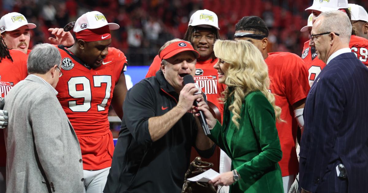 Georgia football ranks top five in initial Coaches and AP polls | Georgia Sports