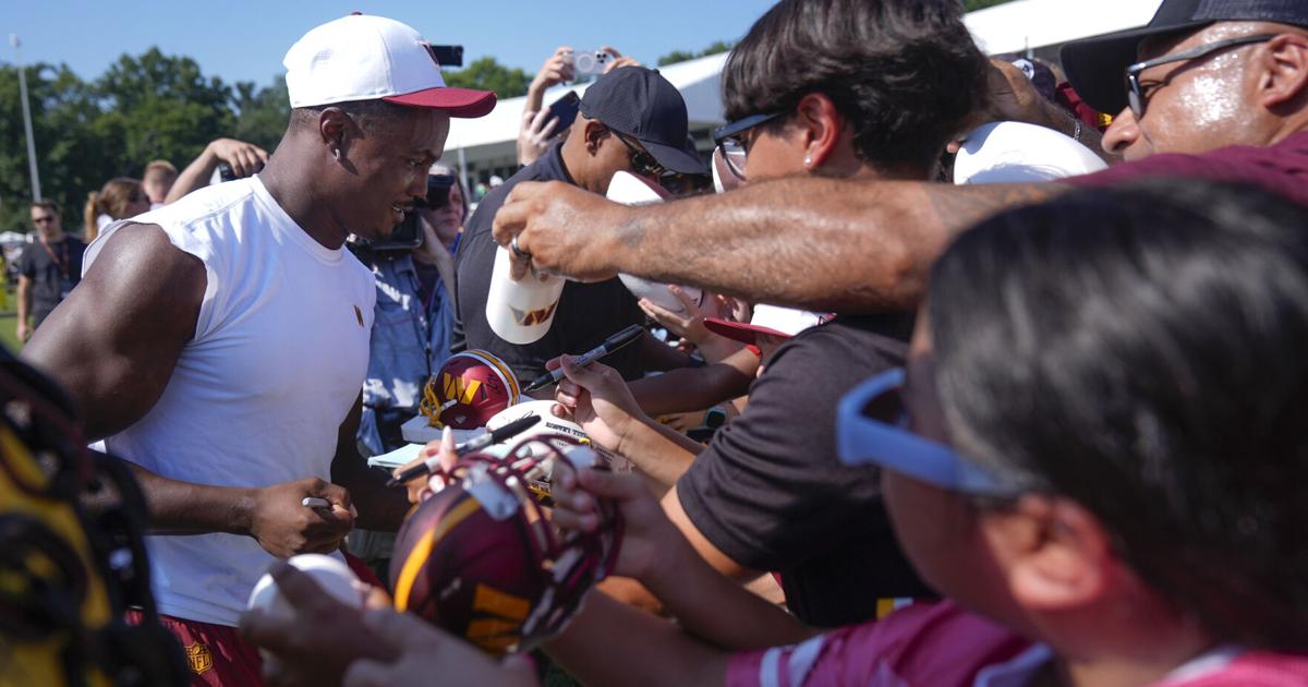 Dan Quinn says he's glad Terry McLaurin remains a presence at Commanders camp amid contract dispute | Sports