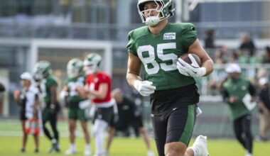 Rookie tight end Mason Taylor, son of Hall of Fame pass rusher, shining at Jets camp - Toronto Star