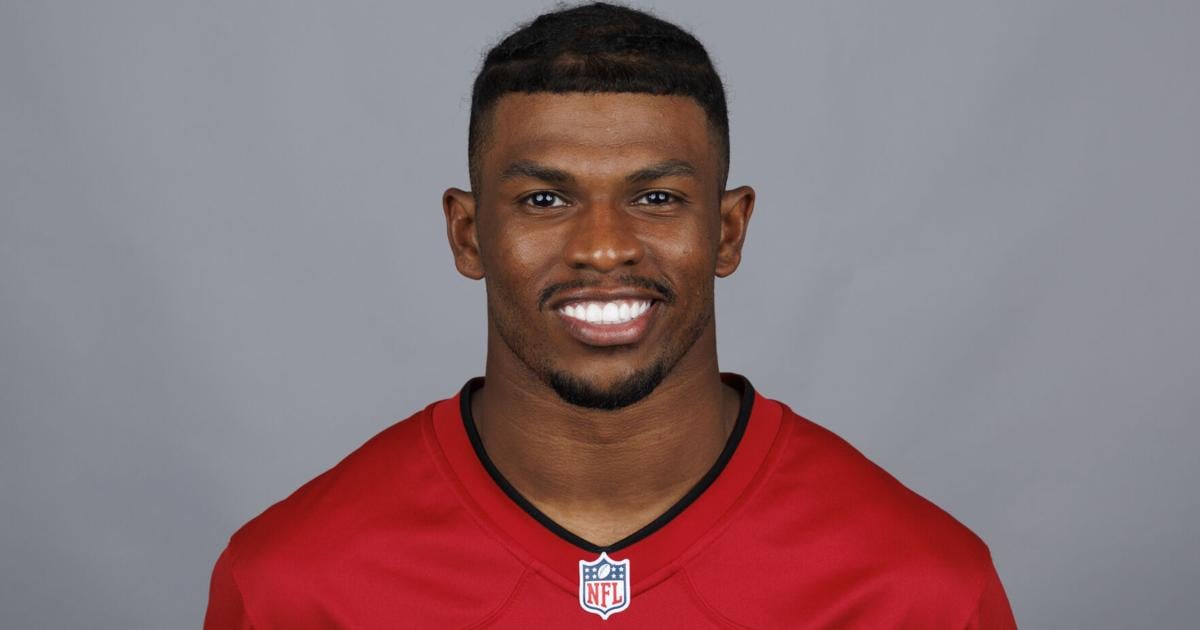 Tampa Bay Buccaneers 2025 Football Headshots | National Sports