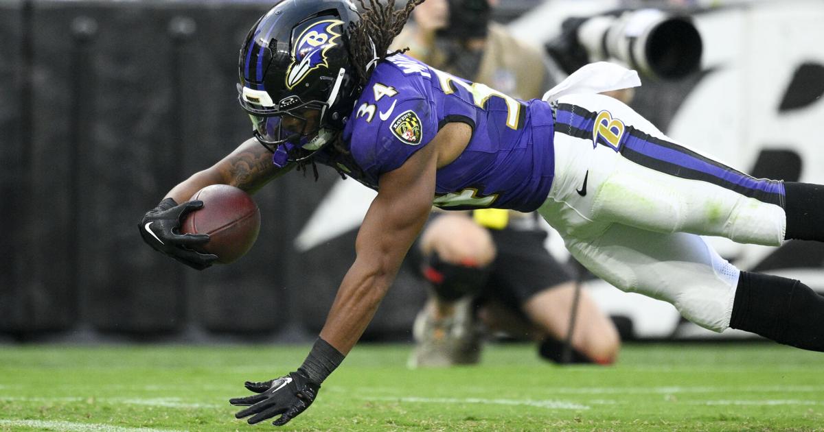 Pirates in the pros: Mitchell stars in preseason opener - The Daily Reflector