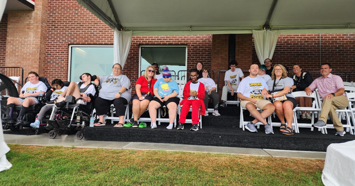 Commerce students enjoy day with Atlanta Falcons | School