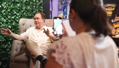 Countdown to Kickoff: Q&A with college football experts Pollack, Barnhart, Schlabach and Adams | Georgia Sports