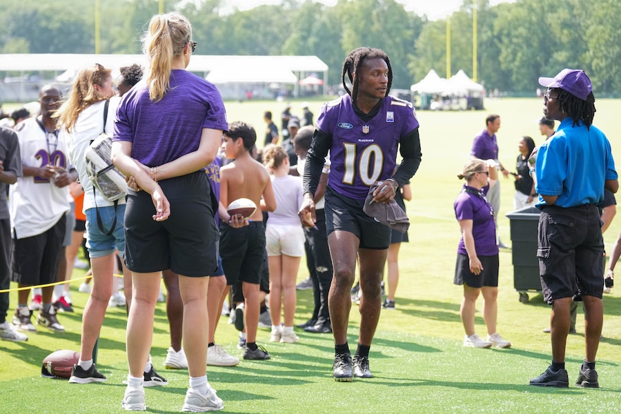 At Ravens camp, Malaki Starks picks off Lamar Jackson, who gets revenge