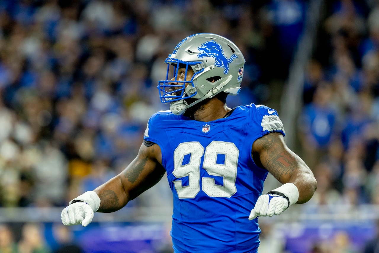 Lions GM’s tone about former DE has changed in just three weeks