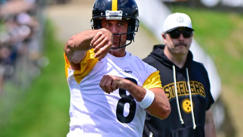 Pittsburgh Steelers QB Aaron Rodgers