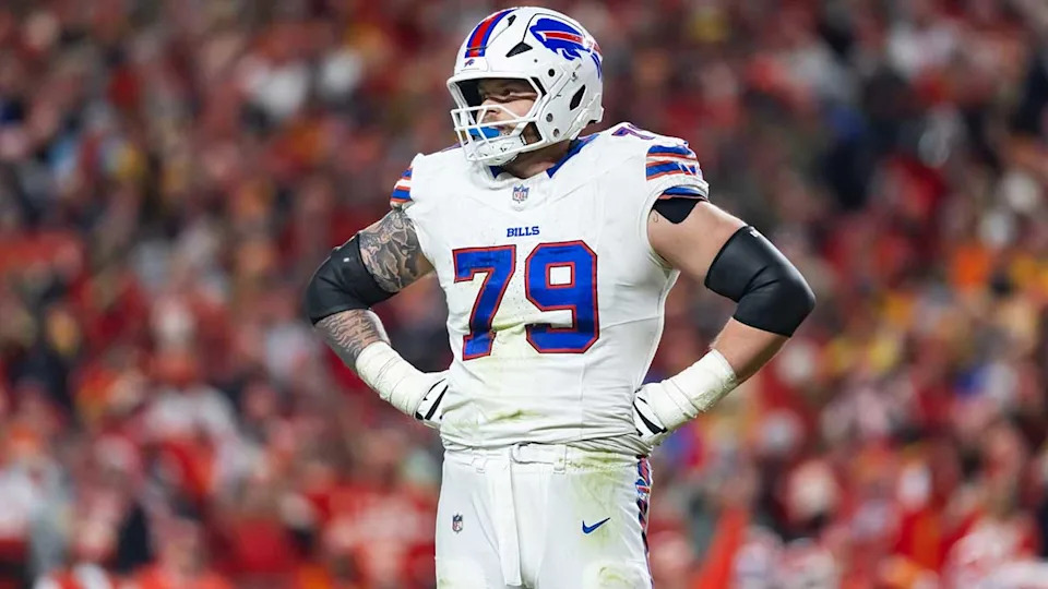 Mandatory Credit: Mark J. Rebilas-Imagn Images