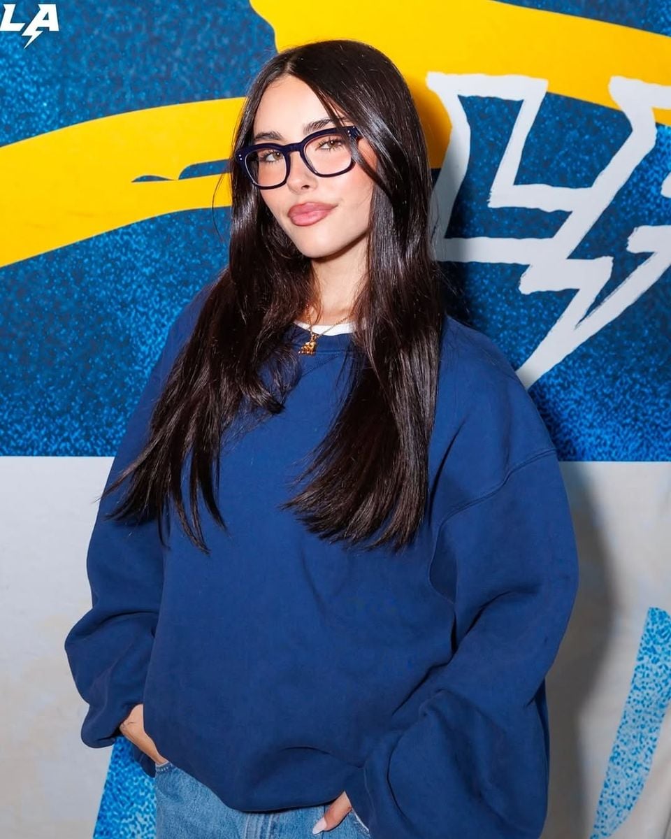 Madison Beer could be dating NFL player Justin Herbert 