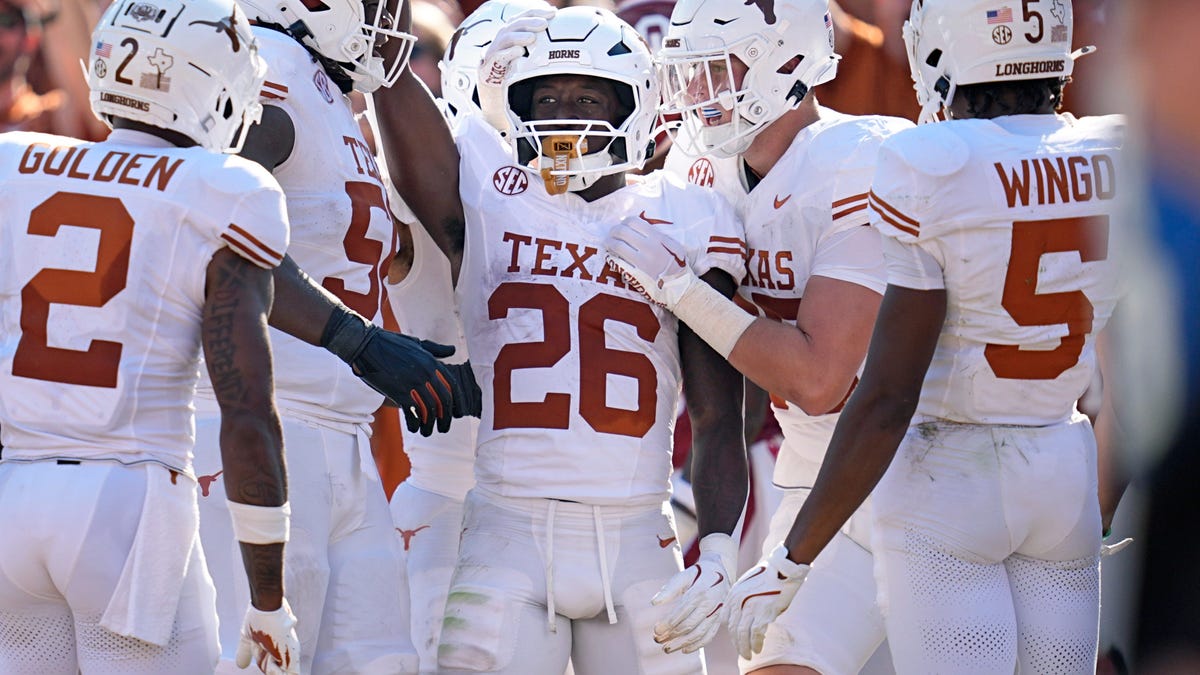 Texas makes history at No. 1 in college football's 2025 preseason poll