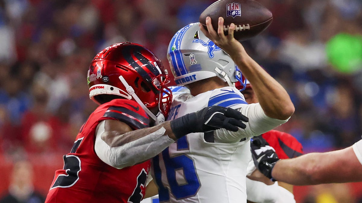 Cardinals to face Texans DE Danielle Hunter, No. 25 of 'NFL Top 100'