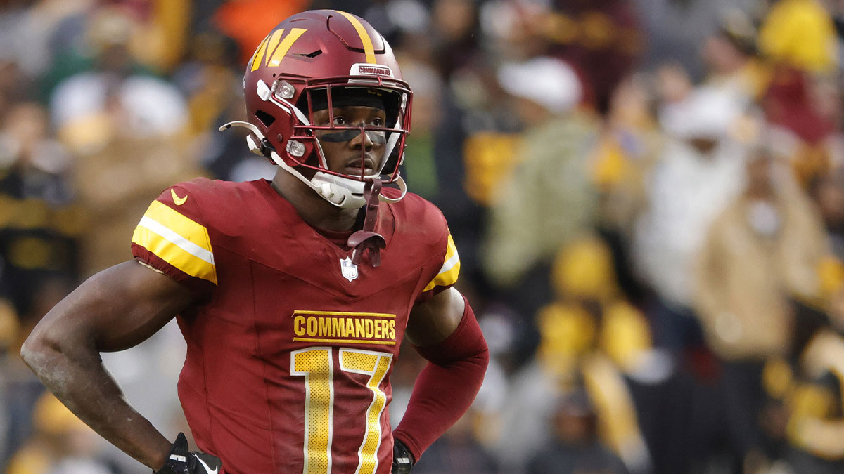Washington Commanders wide receiver Terry McLaurin (17) looks on from the field during final minute of the game against the Pittsburgh Steelers at Northwest Stadium.