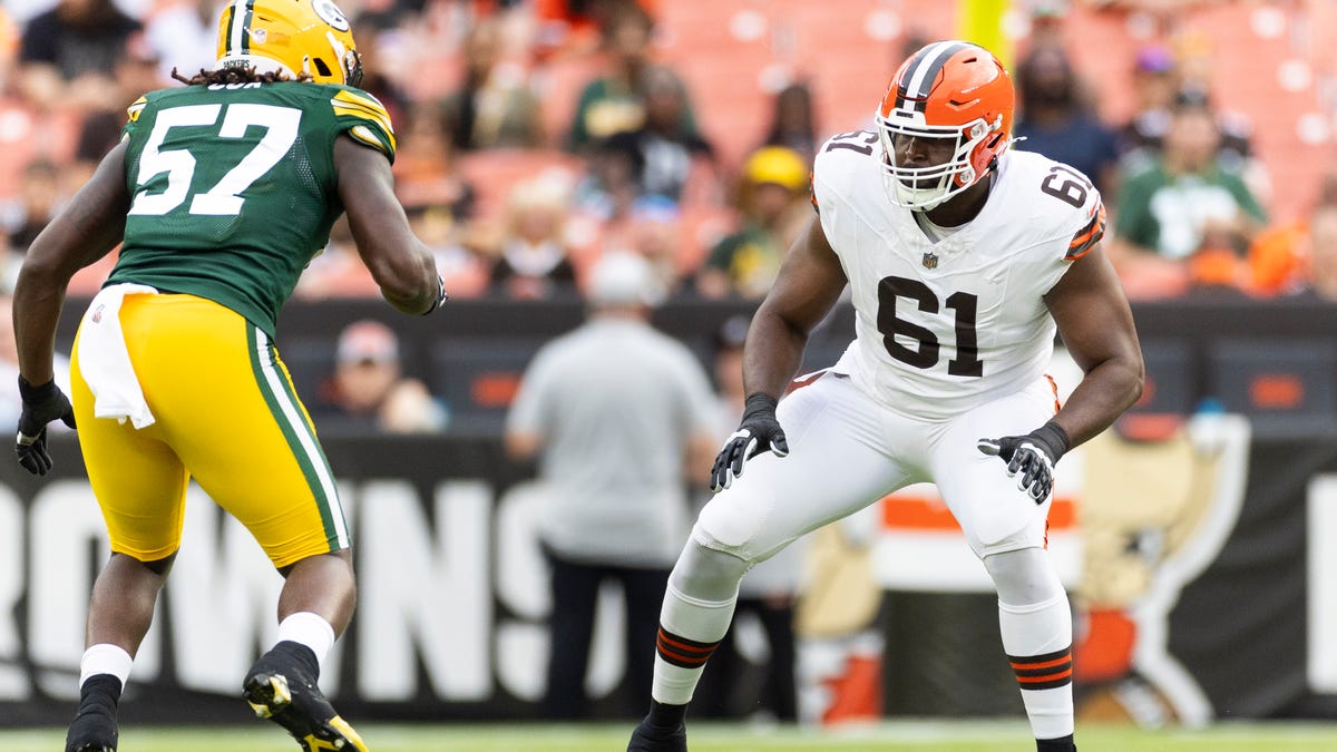 Arizona Cardinals get OL Roy Mbaeteka with waiver claim